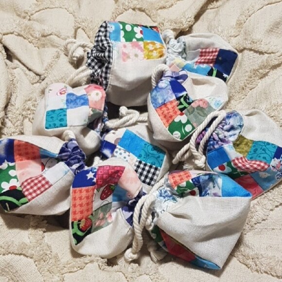 One-of-a-Kind Patchwork Drawstring Mini Bag | Mixed Floral Gingham Mix - Picture 13 of 14